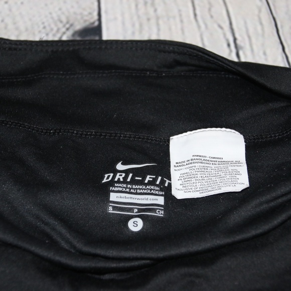 Nike Dry-Fit athletic shorts - Picture 5 of 5